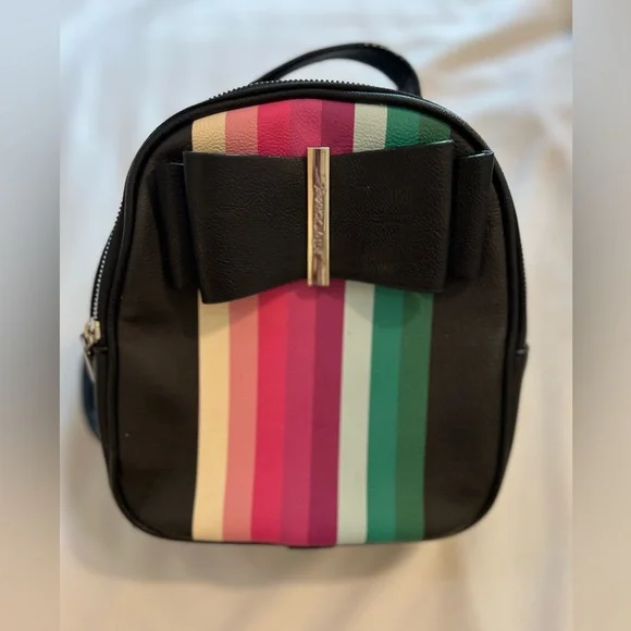 Betsey Johnson | Bags | Gently Loved Betsey Johnson Black  display picture 2